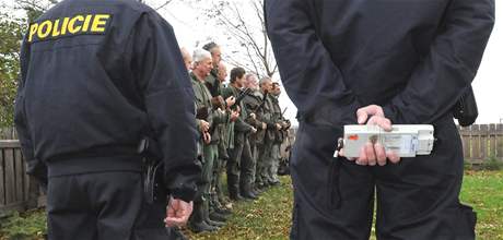 Policisté na jiní Morav kontrolovali myslivce ped honem