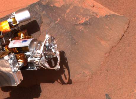 Spirit a jeho sesterská sonda Opportunity psobí na Marsu od ledna 2004.