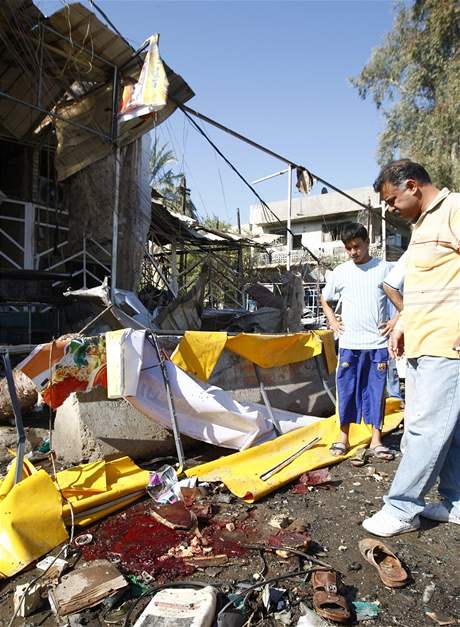 Série tí explozí zabila v Bagdádu na ticet lidí (10. listopadu 2008)