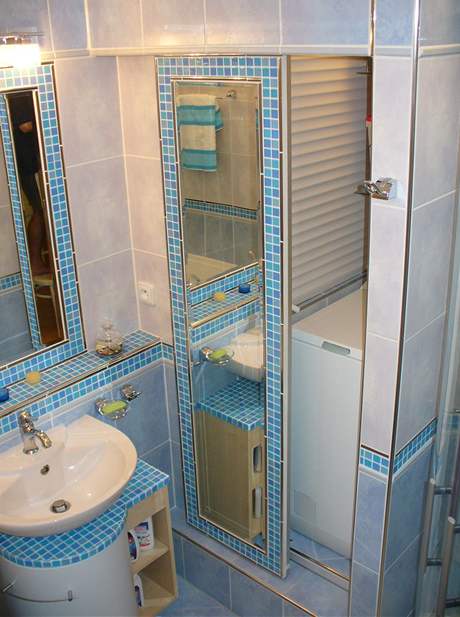 Modr koupelna s chytrm uloenm praky  