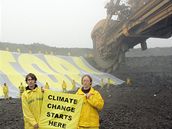 Greenpeace v lomu SA (13. listopadu 2008)