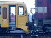 Sráka osobního vlaku s nákladním v obci dírec nad Doubravou