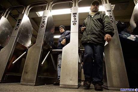Útok by prý mohl pijít o svátcích, kdy bude v metru nejvíce lidí. Ilustraní foto