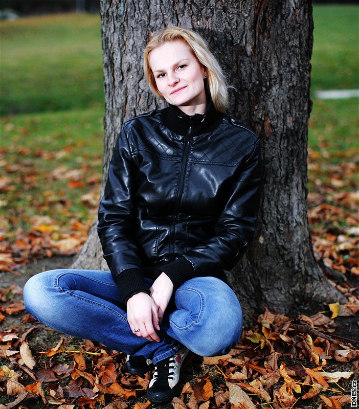 Hereka Iva Pazderková - autorka "úpln blbé blondýny"