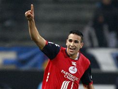 Marseille - Lille: Adil Rami oslavuje gól