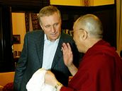 Premiér Mirek Topolánek se setkal s tibetským duchovním vdcem dalajlamou, Praha, 30. listopadu 2008