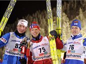 Stupn vítz po závod Svtového poháru v Kuusamu, 15 km klasicky. Zleva: Bauer, Sundby a Jauhojärvi