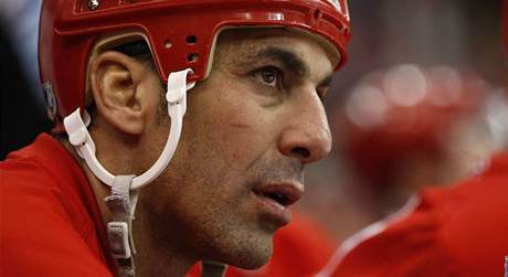 Naposledy hrál Chris Chelios za Detroit. Vrátí se do NHL?