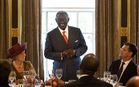 Dosavadní prezident Ghany John Kufuor u znovu kandidovat nemohl. Má za sebou ji dv funkní období.