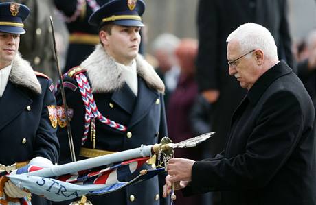 Oslav vro zaloen hradn stre se zastnil i prezident Vclav Klaus. (5.12.2008)