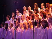 Kapela Krytof a sbor Alfa Gospel Praises pi koncertu ve Státní opee