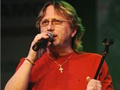 Dalibor Janda zazpíval na v Lucern� jen t�i nové písni�ky
