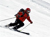 Petr Socha, éfredaktor magazínu SNOW, na lyích ve výcarském Zermattu