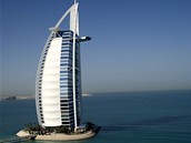 Luxusní hotel Burj Al Arab v Dubaji
