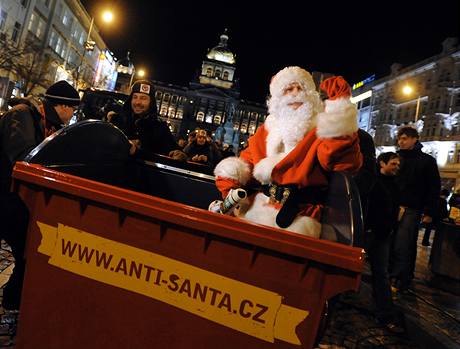 Happeningov akce Vynen Santa Clause