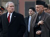 George Bush a Hamd Karz v Kbulu