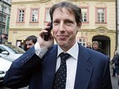 Stanislav Gross krátce po slo�ení advokátních zkou�ek (15. prosince 2008)