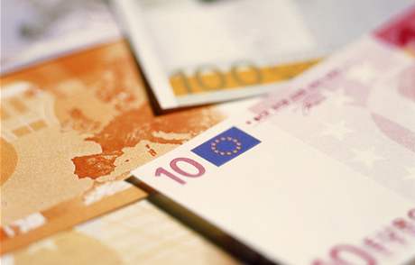 eská republika by euro mohla pijmout v roce 2013. Ilustraní foto