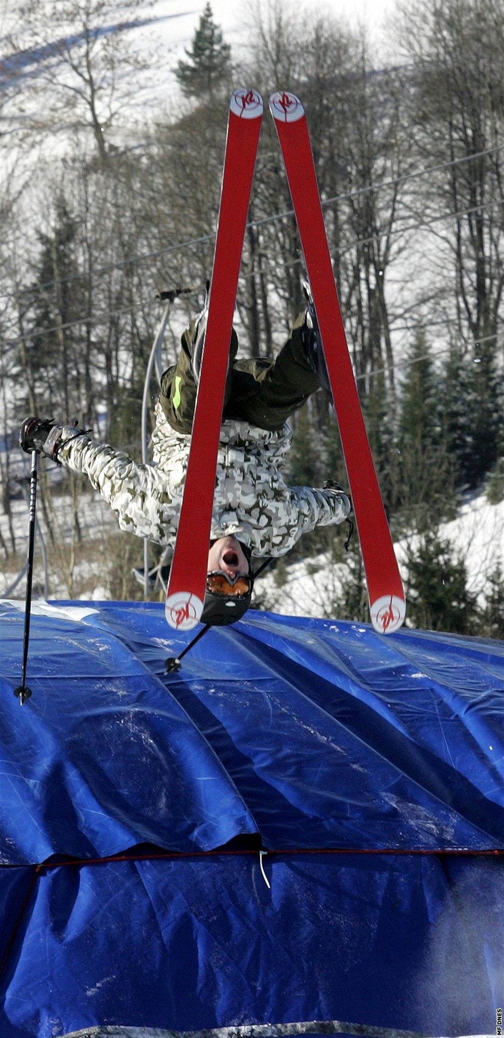 Lyaský areál v Rejdicích má novou atrakci pro milovníky zimních sport - nafukovací doskoit