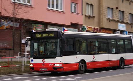 Dopravní podnik nutn potebuje nové autobusy, kvli nedostatku penz ale jejich nákup asi odloí.