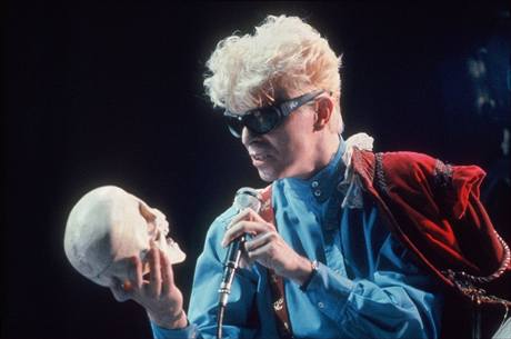 David Bowie v newyorské Madison Square Garden (1983)