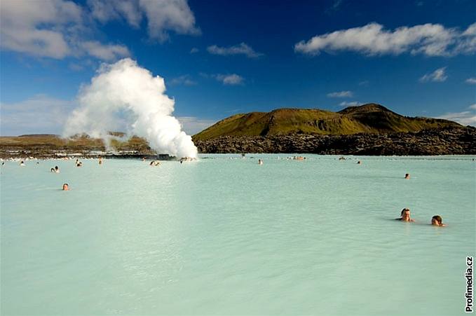 Island, termální koupele u Reykjavíku