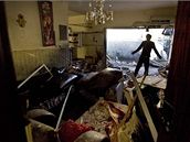 Dm v izraelském mst Sderot zasaený raketami vypálenými radikály z Gazy (4. leden 2009)