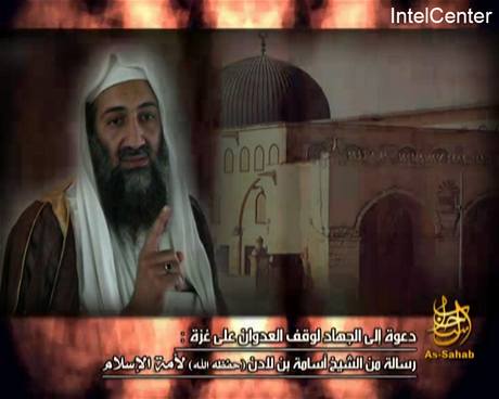 Usáma bin Ládin ke svým píznivcm promluvil prostednictvím audionahrávky v televizi Al Jazeera. Ilustraní foto