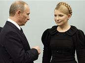 Ruský premiér Vladimir Putin a ukrajinská premiérka Julija Tymoenková