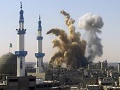 Msto Rafáh na jihu pásma Gazy soustavn osteluje izraelská armáda.