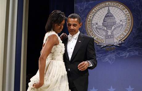 Prezident Barack Obama s prvn dmou Michelle tan na Jianskm regionlnm inauguranm ble ve Washingtonu. 