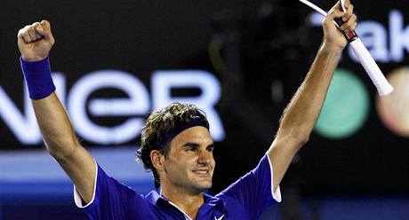 Bude se Federer radovat i po utkání s Nadalem? Podle bookmaker� ano.