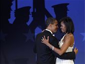 Prezident Barack Obama s první dámou Michelle na jednom z inauguraních bál ve Washingtonu.