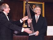 Udlení ceny Karla Englie Václavu Klausovi  Aula PrF 14. 12. 1995 