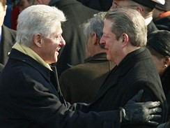 Bval prezidentsk duo Bill Clinton a Al Gore na inauguraci Baracka Obamy