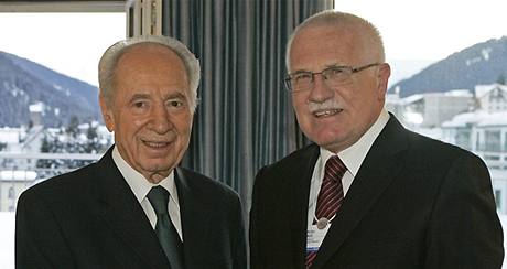 imon Perés a Václav Klaus na ekonomickém fóru v Davosu (31. ledna 2009)
