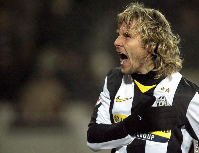 Pavel Nedvd si pisal dalí gól v italské lize, jene jeho Juventus s Cagliari prohrál.