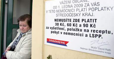 Mladoboleslavská nemocnice má podle rozhodnutí zakázáno uzavírat darovací smlouvy se zákazníky lékárny jménem kraje.