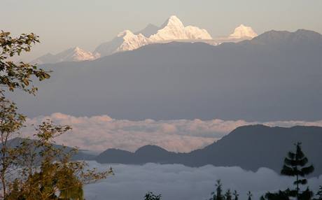 Vhled ze koly, horsk oblast Langtang, Nepl