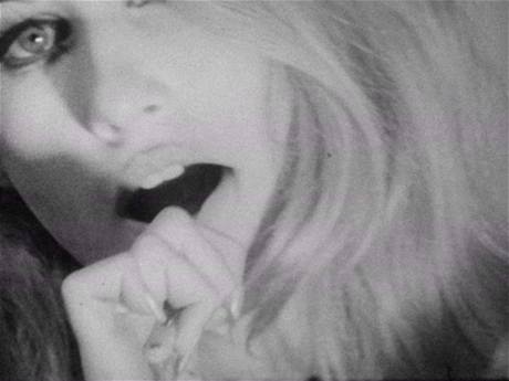 Andy Warhol: Screen Test: Jane Holzer (Toothbrush), 1964