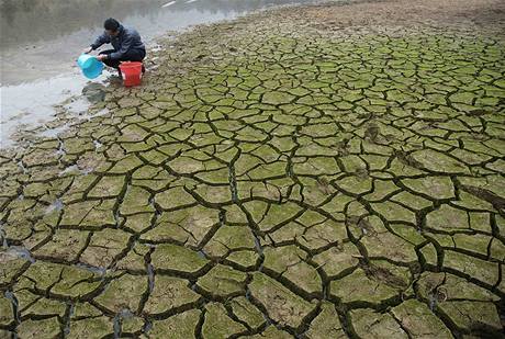 Čína zažívá největší sucha za posledních padesát let.