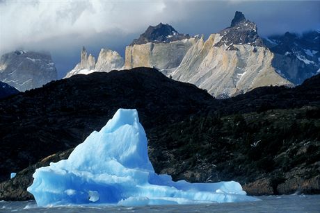 Patagonie, Torres del Paine - ilustraní foto