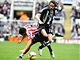 Newcastle - Sunderland: Gutierrez (vpravo) a Edwards