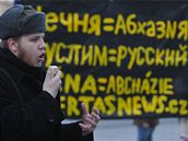 Národní bol�evická strana demostrovala na brn�nském nám�stí Svobody na podporu muslimských republik bývalého Sov�tského svazu