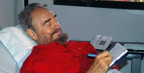 Fidel Castro v nemocnici v lt 2006