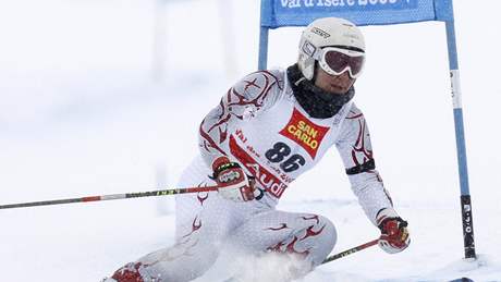 Zatímco turecká lyaka Tugba Dasdemirová absolvovala hlavní závod v obím slalomu, ada mu z lyasky exotických zemí musela projít kvalifikací.