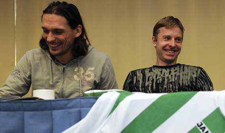 Hri stkovskch Bohemians Marek Kincl (vlevo) a David Zoubek na tiskov konferenci.