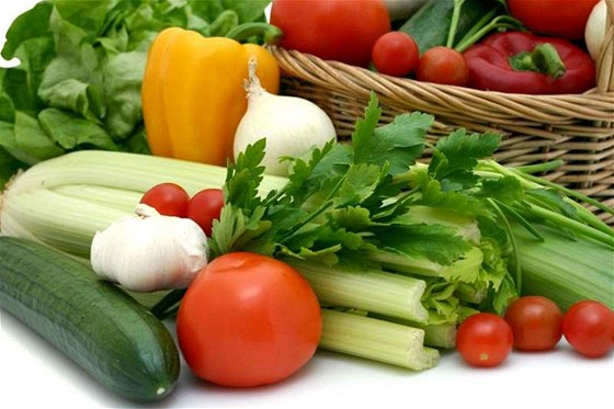 Mladá zelenina má jemnější strukturu a je tak lépe stravitelná (ilustrační fotografie)