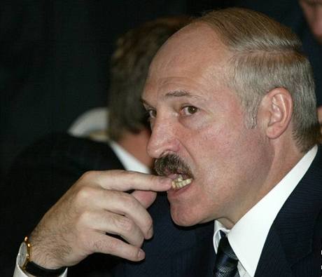 Bhem posledních 14 let, kdy je v Blorusku prezidentem Lukaenko, vyhrály parlamentní volby vdy jeho píznivci.
