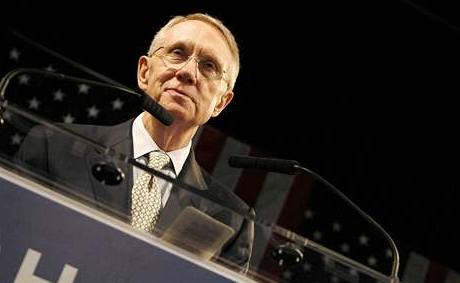 éf Senátu Harry Reid a pedsedkyn americké Snmovny reprezentant Nancy Pelosiová bhem volební noci